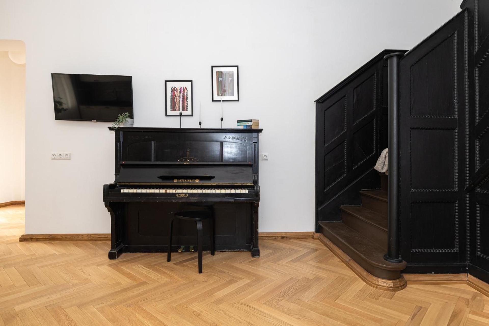 Apartament Diplomatica I High Ceilings I Parking I Easy Check-in I Cohost