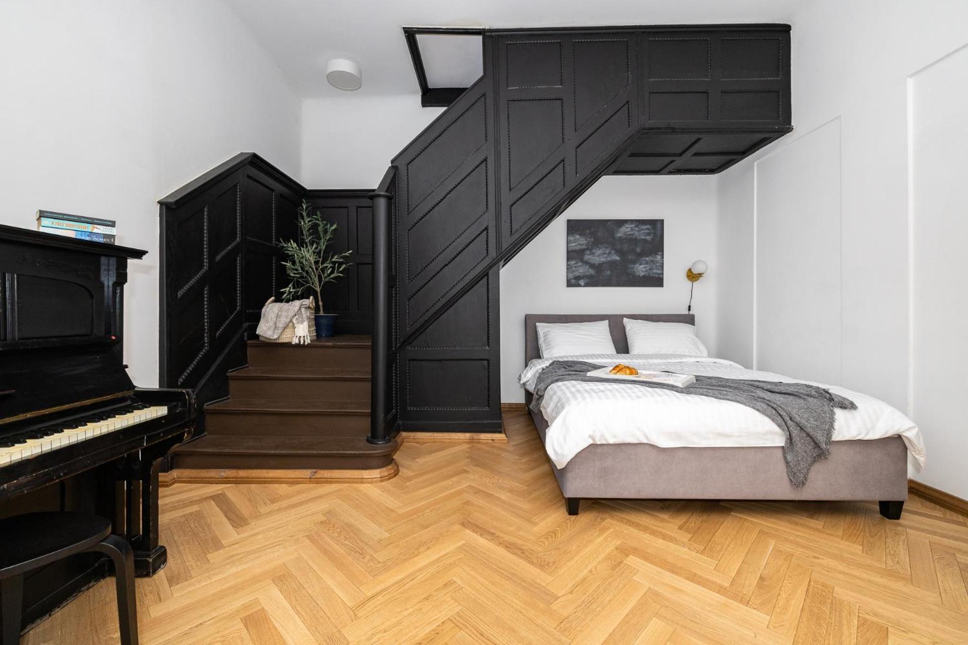 Diplomatica I High Ceilings I Parking I Easy Check-in I Cohost Apartament Kowno
