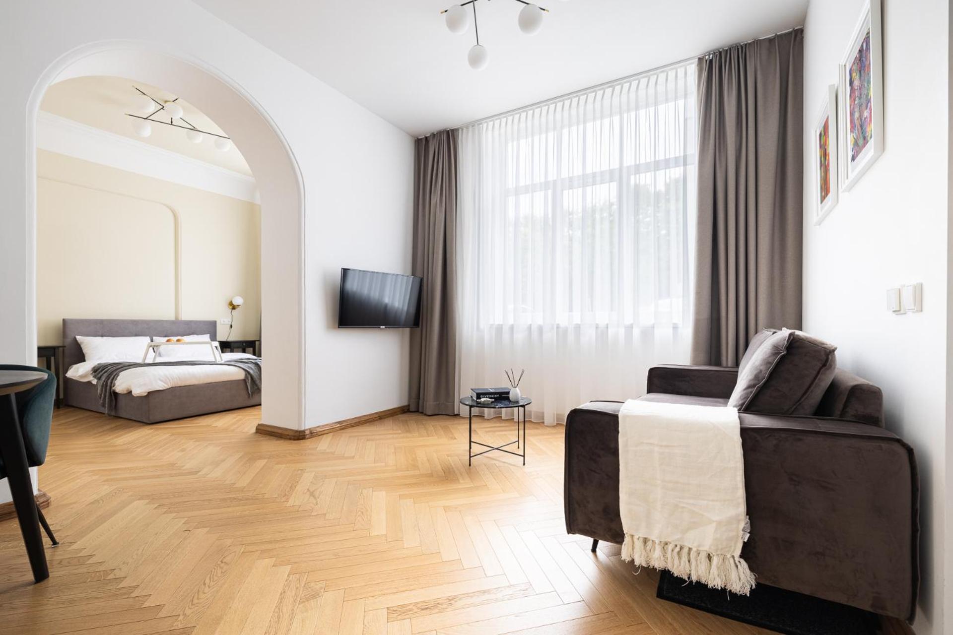 Diplomatica I High Ceilings I Parking I Easy Check-in I Cohost Apartament Kowno