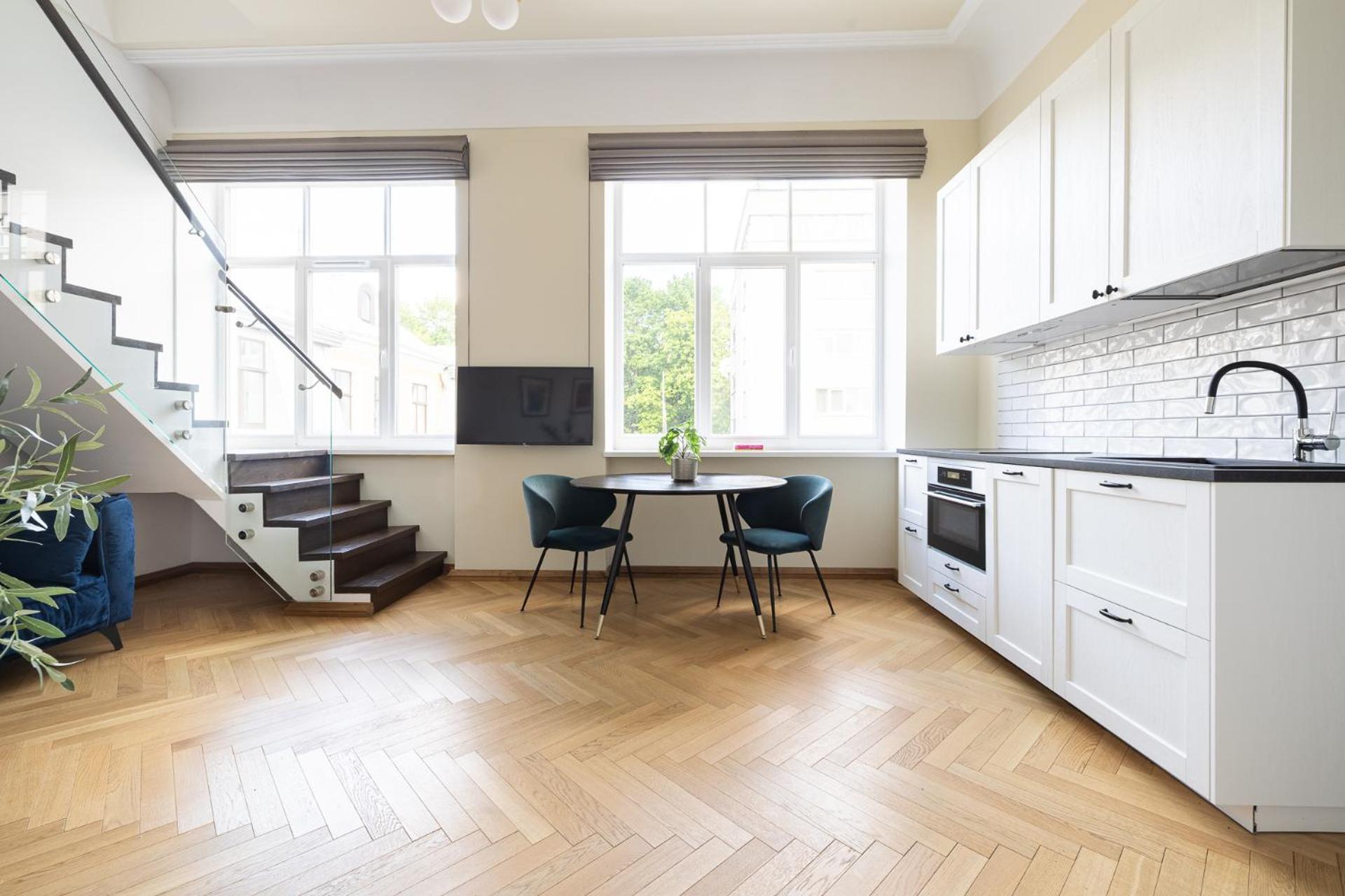 Apartament Diplomatica I High Ceilings I Parking I Easy Check-in I Cohost *